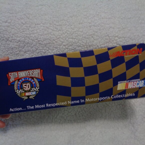 Dale Earnhardt #K-2 1956 Ford Victoria Pink 1/24 Action Car Platinum Series 1998 - Picture 16 of 16